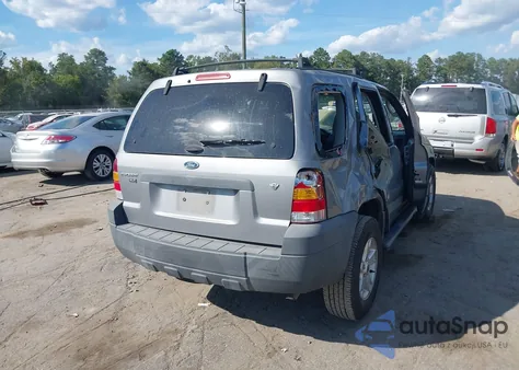 2007 Ford Escape Xlt/Xlt Sport z USA, uszkodzony, nr VIN 1FMYU03137KB52490